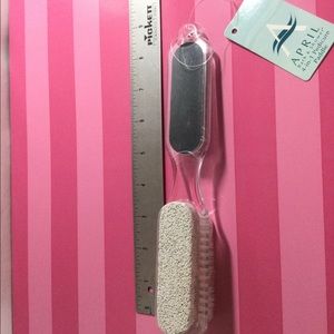 ⏰⏰LAST CHANCE⏰⏰ 
April 4 in 1 Pedicure Paddle